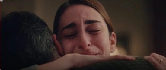 مشهد من مسلسل لام شمسية ـ نيللي تقبل اعتذار طارق