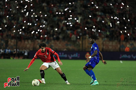 محمد هانى وجانب من المباراة محمد هانى وجانب من المباراة