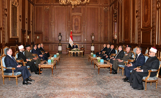 الرئيس السيسي ليلة القدر (2)