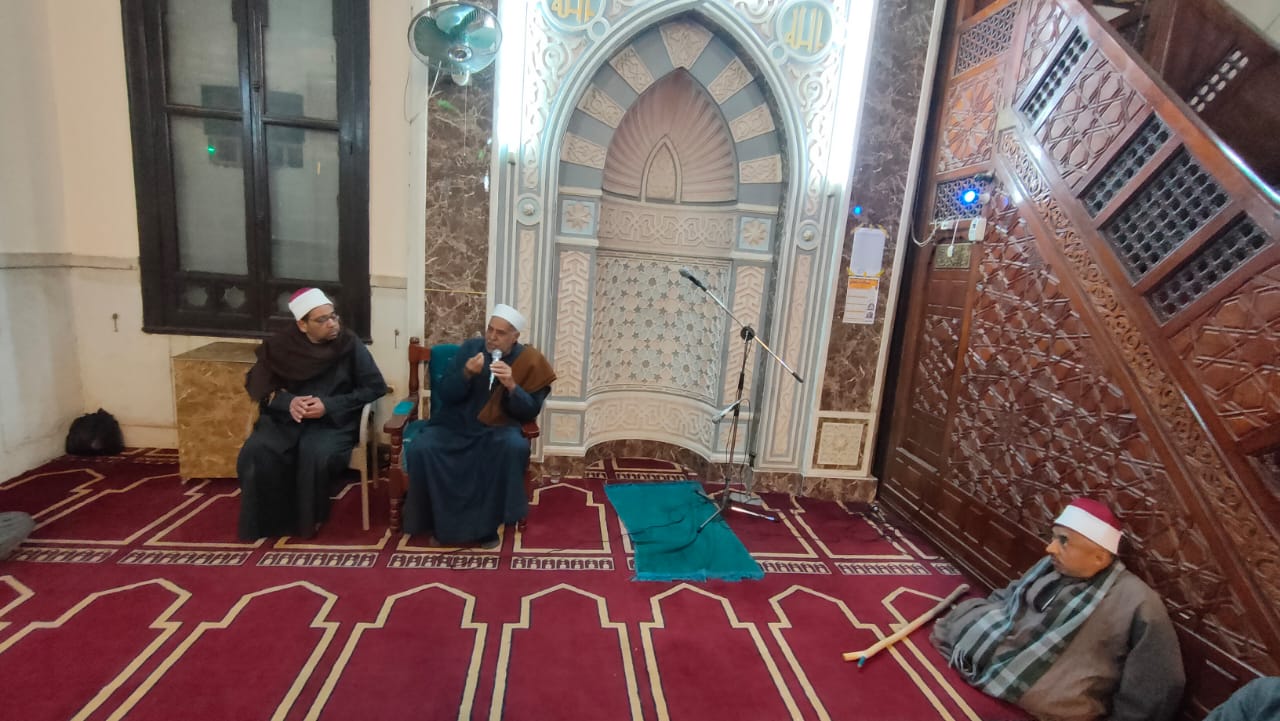 مسجد العتيق بإسنا يعيد أمجاده التاريخية بإقامة ملتقى فكرى رمضانى