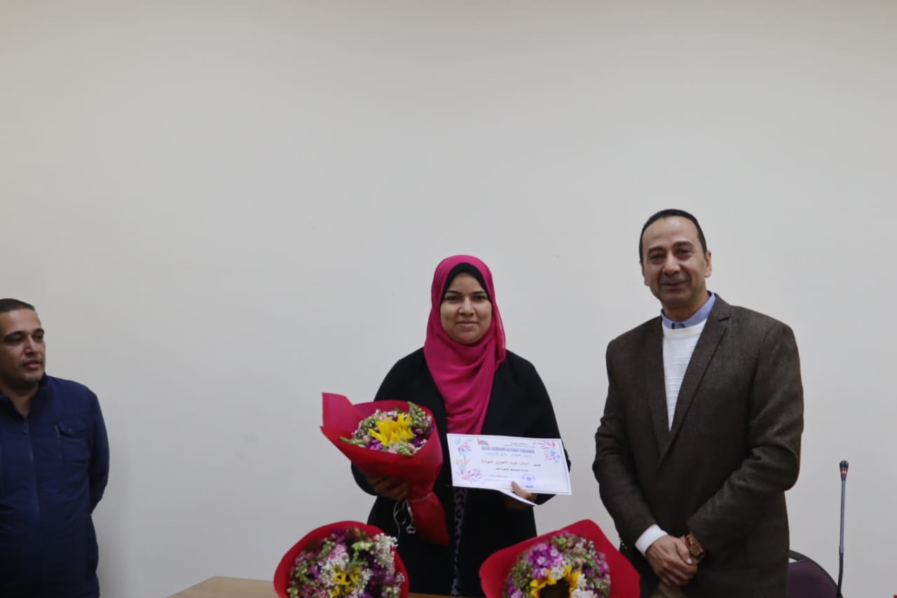 الهيئة العامة للنظافة والتجميل بالجيزة تكرم الأمهات المثاليات