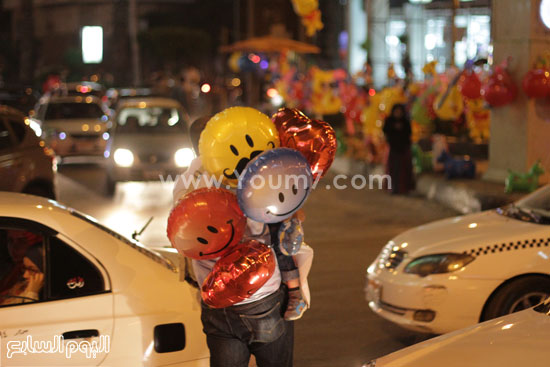 الاحتفال بالعيد