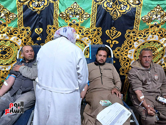 جانب-من-تبرع-الاهالى-بالدم