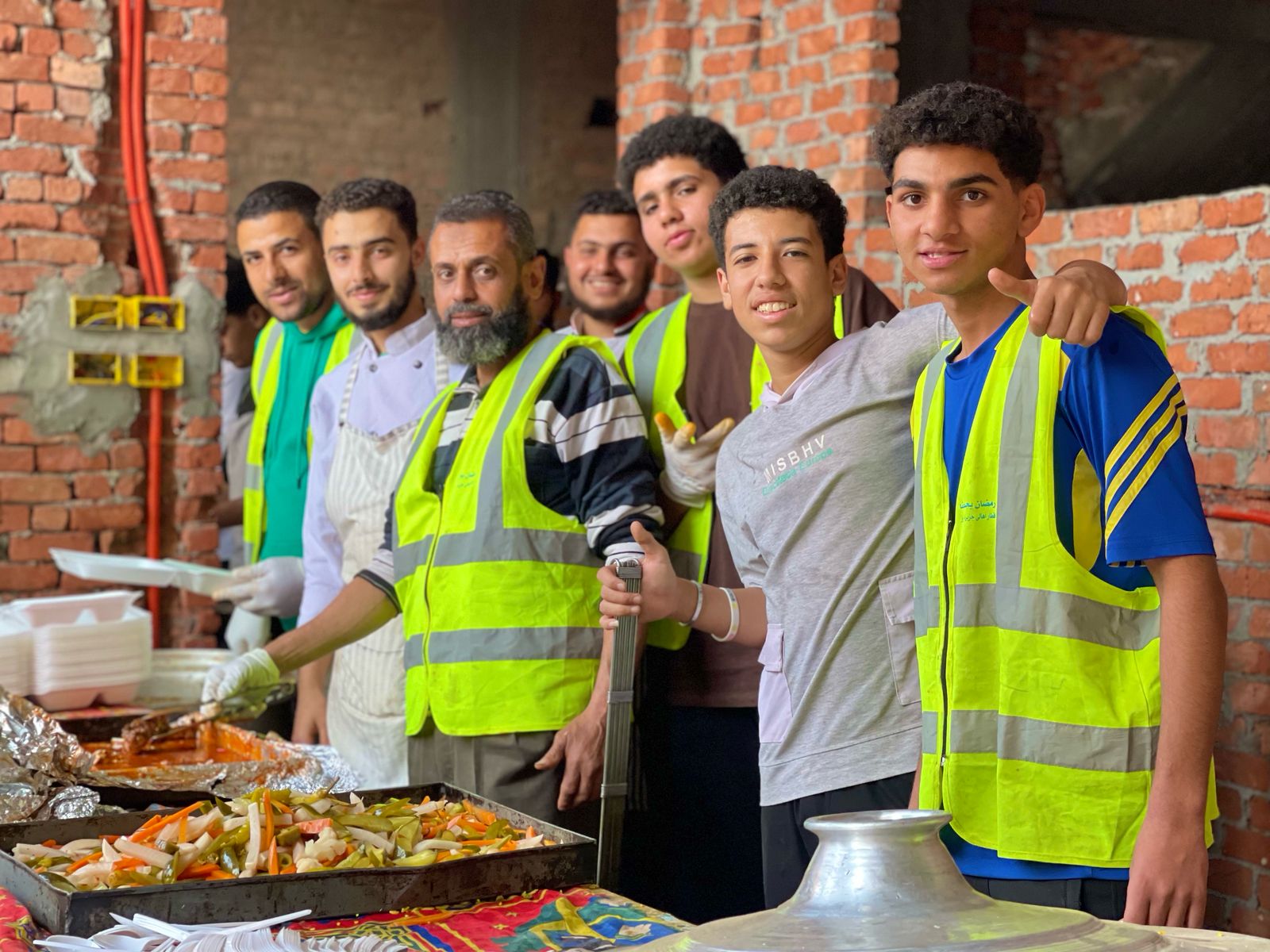 توزيع الطعام توزيع الطعام