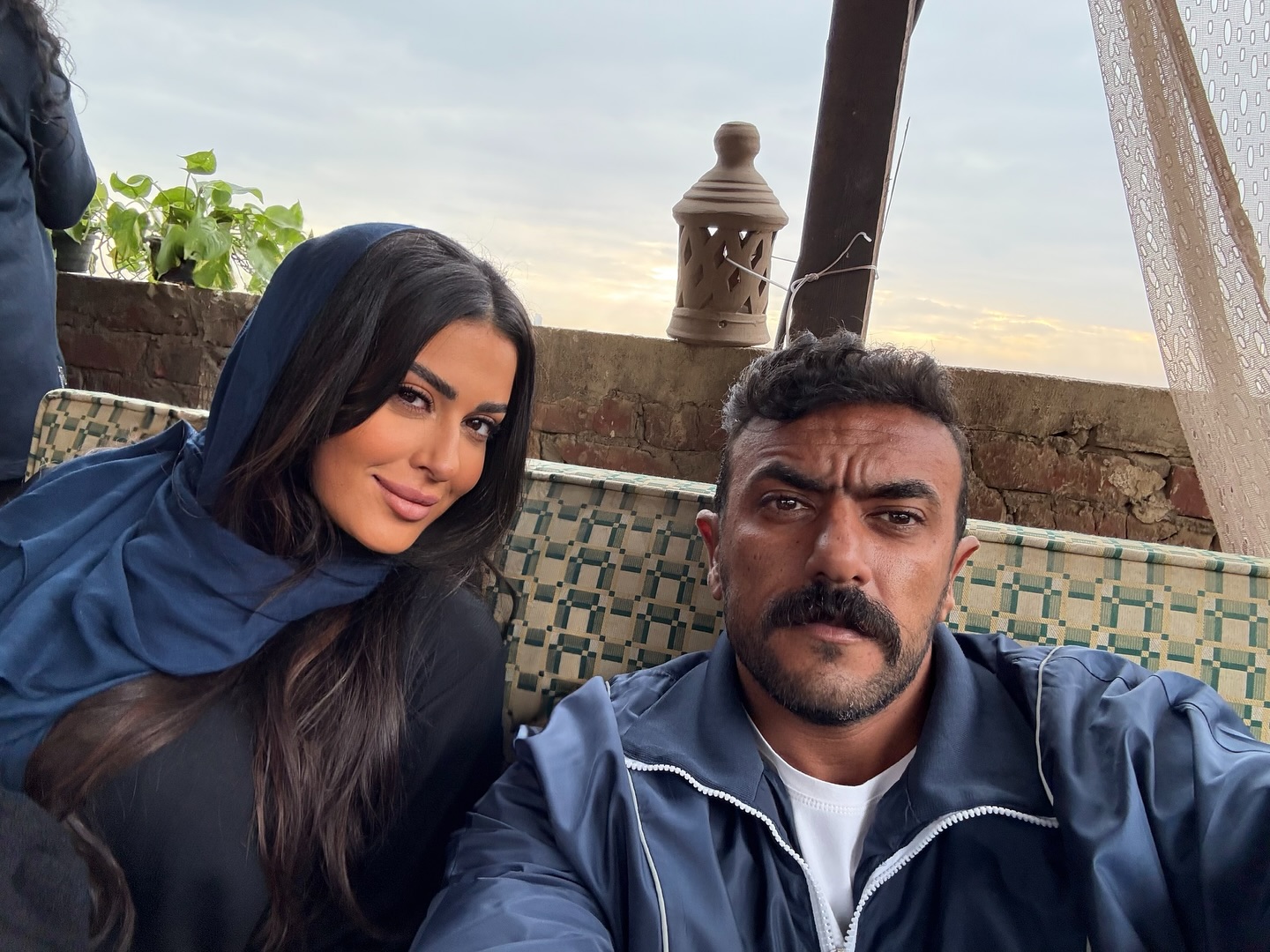 ميرنا نور الدين واحمد العوضي من كواليس فهد البطل ميرنا نور الدين واحمد العوضي من كواليس فهد البطل