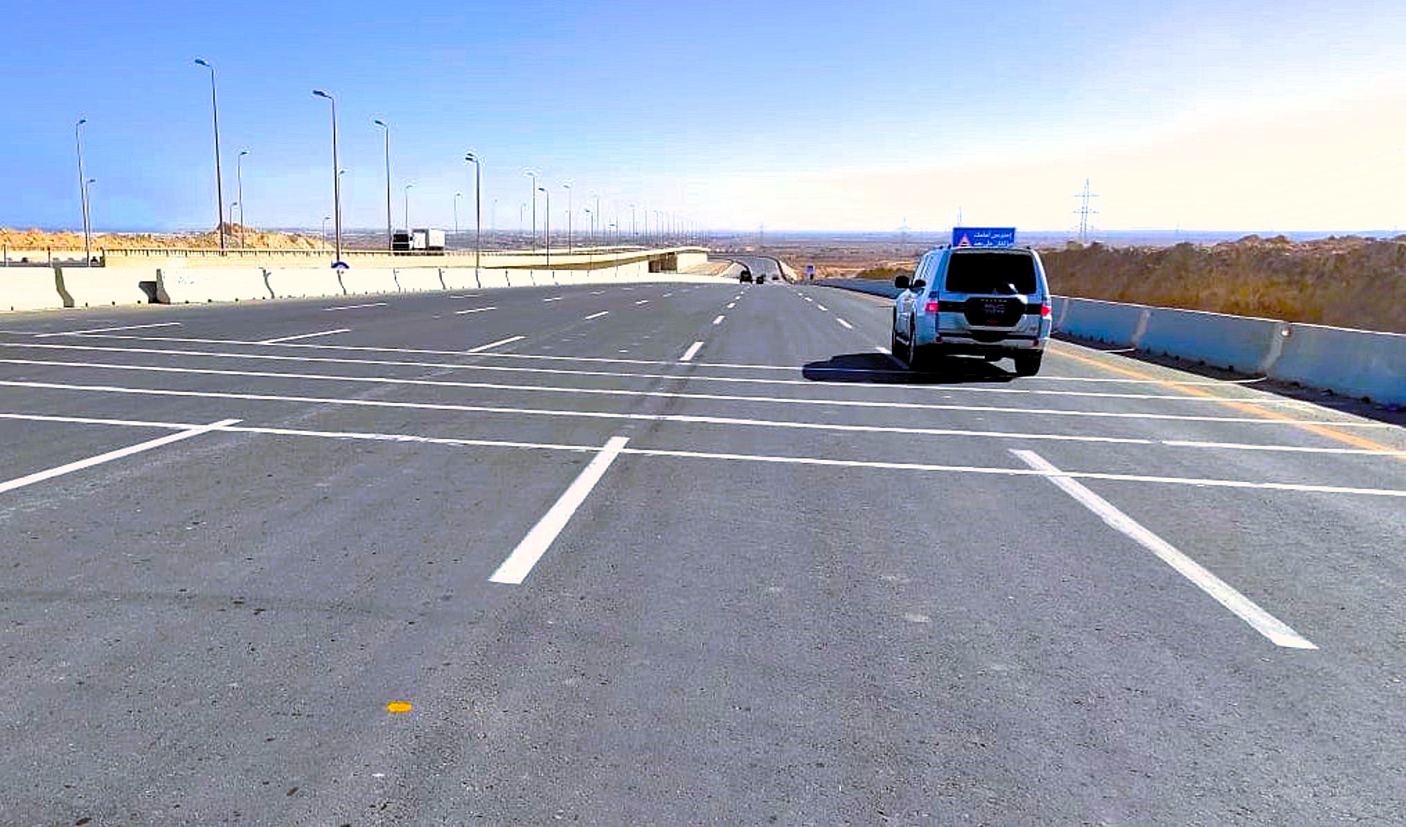 تطوير طريق مطروح بمواصفات قياسية تطوير طريق مطروح بمواصفات قياسية