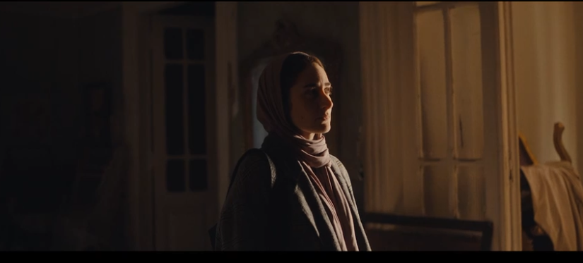 نيللي في شقتها في اسكندرية