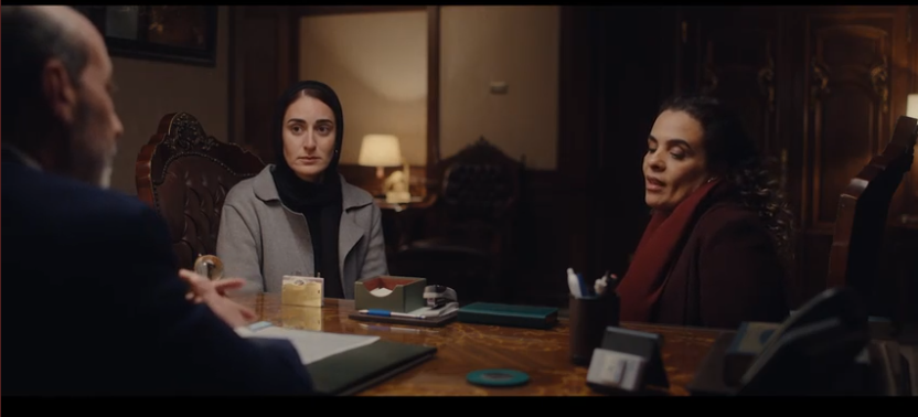 نيللي والمحامية