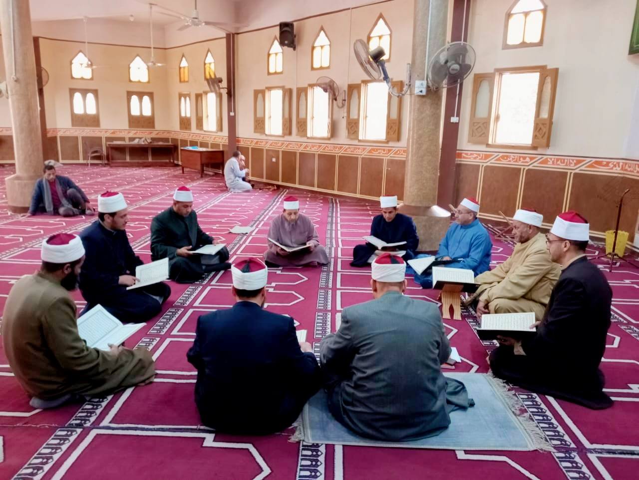 جانب من مقارئ الأئمة جانب من مقارئ الأئمة