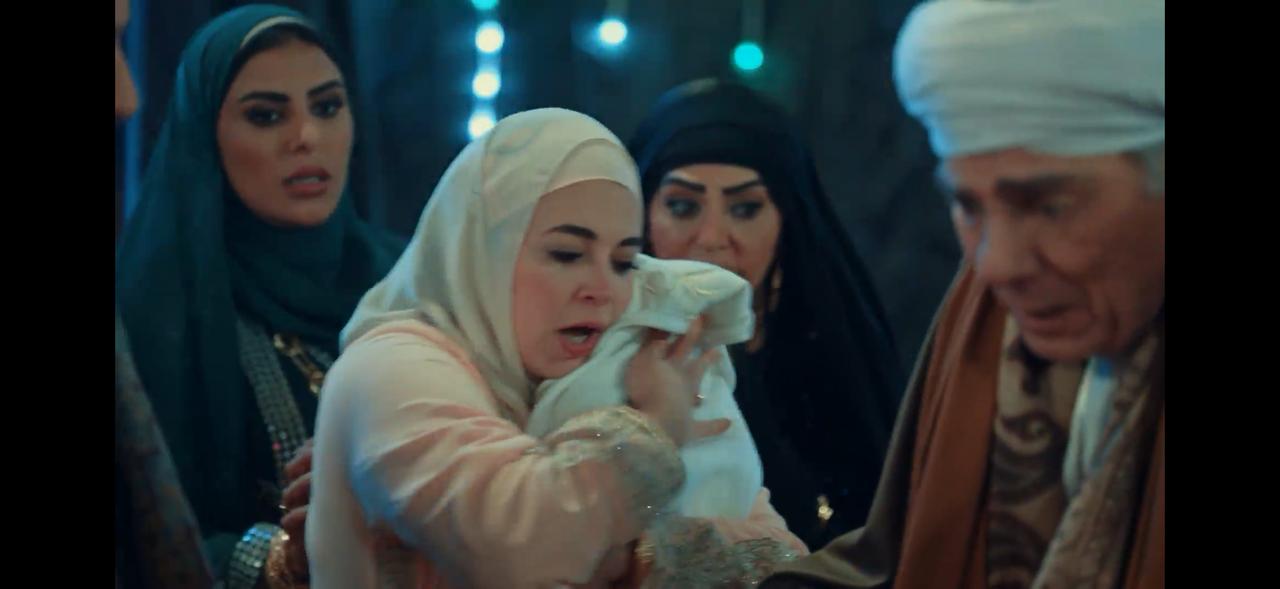 مسلسل حكيم باشا الحلقة الثالثة.. حسد سلوى خطاب يتسبب في موت أول حفيد في عائلة الباشا (1)