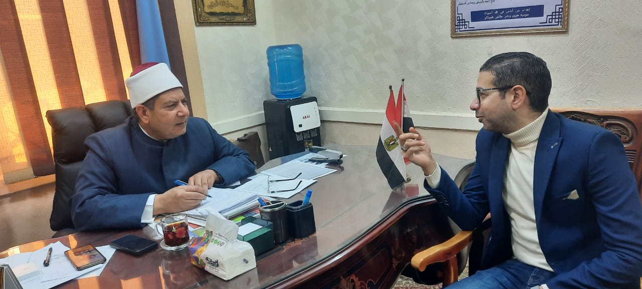 جانب من الحوار جانب من الحوار