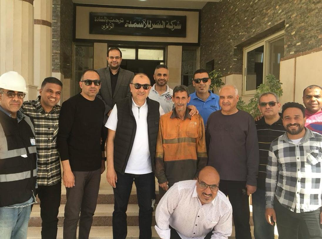 وزير قطاع الأعمال في زيارة لشركة النصر للأسمدة