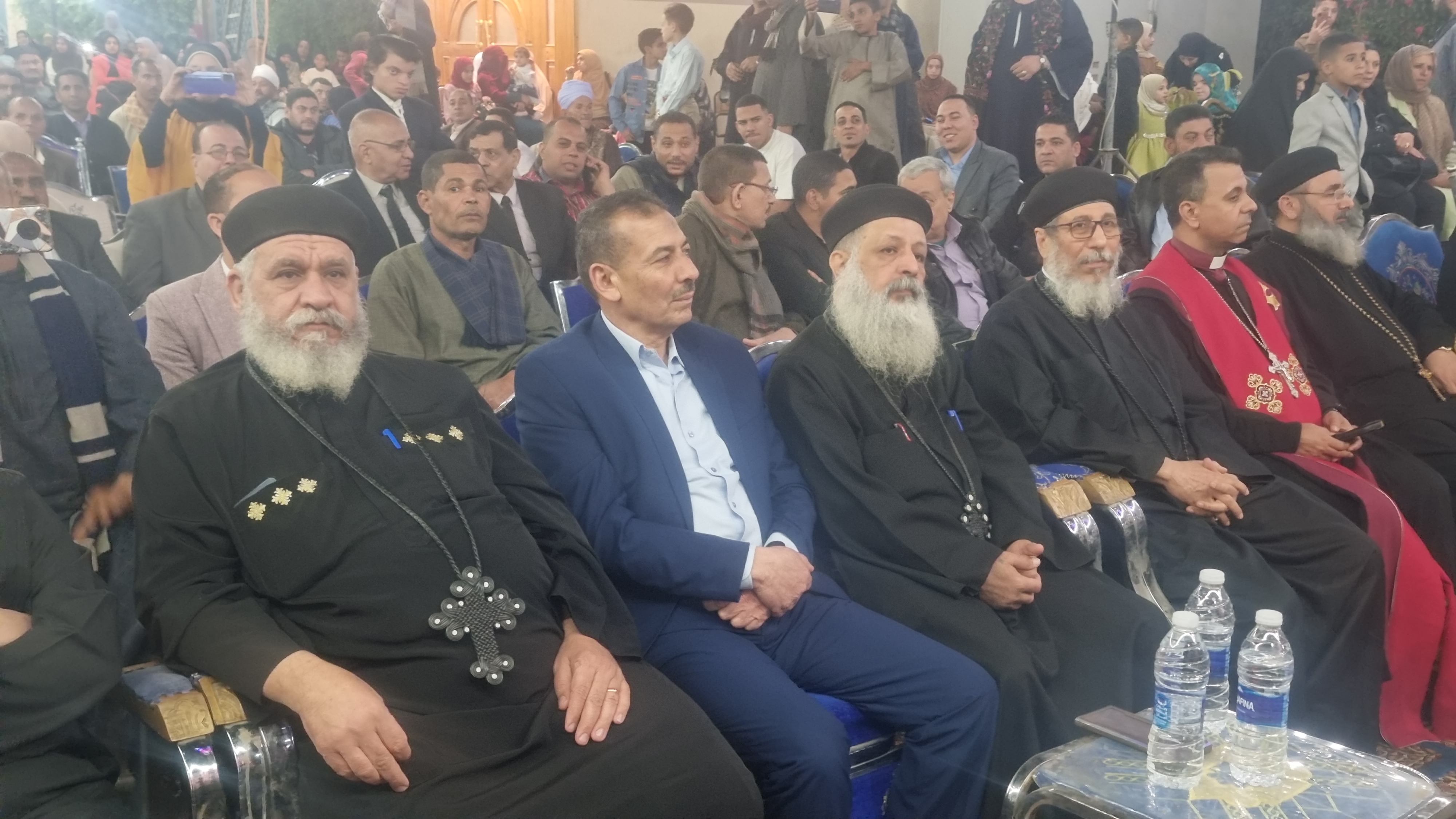 رجال الدين المسيحى بالتكريم