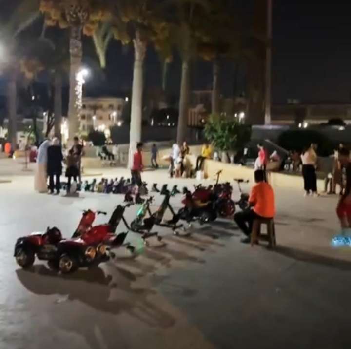 الاجواء في حديقة المسلة