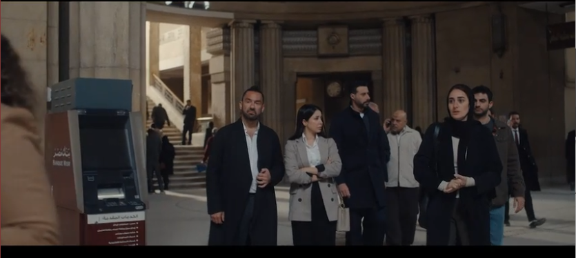 وصول نيللي وطارق للمحكمة