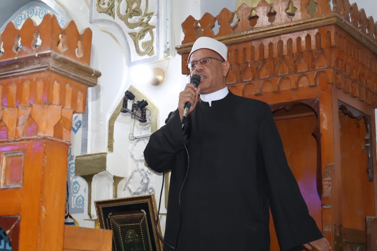 وكيل وزارة الأوقاف يلقى خطبة الجمعة وكيل وزارة الأوقاف يلقى خطبة الجمعة