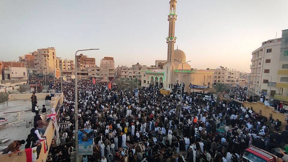 وقفات اهالي سيناء بعد صلاة العيد (2)
