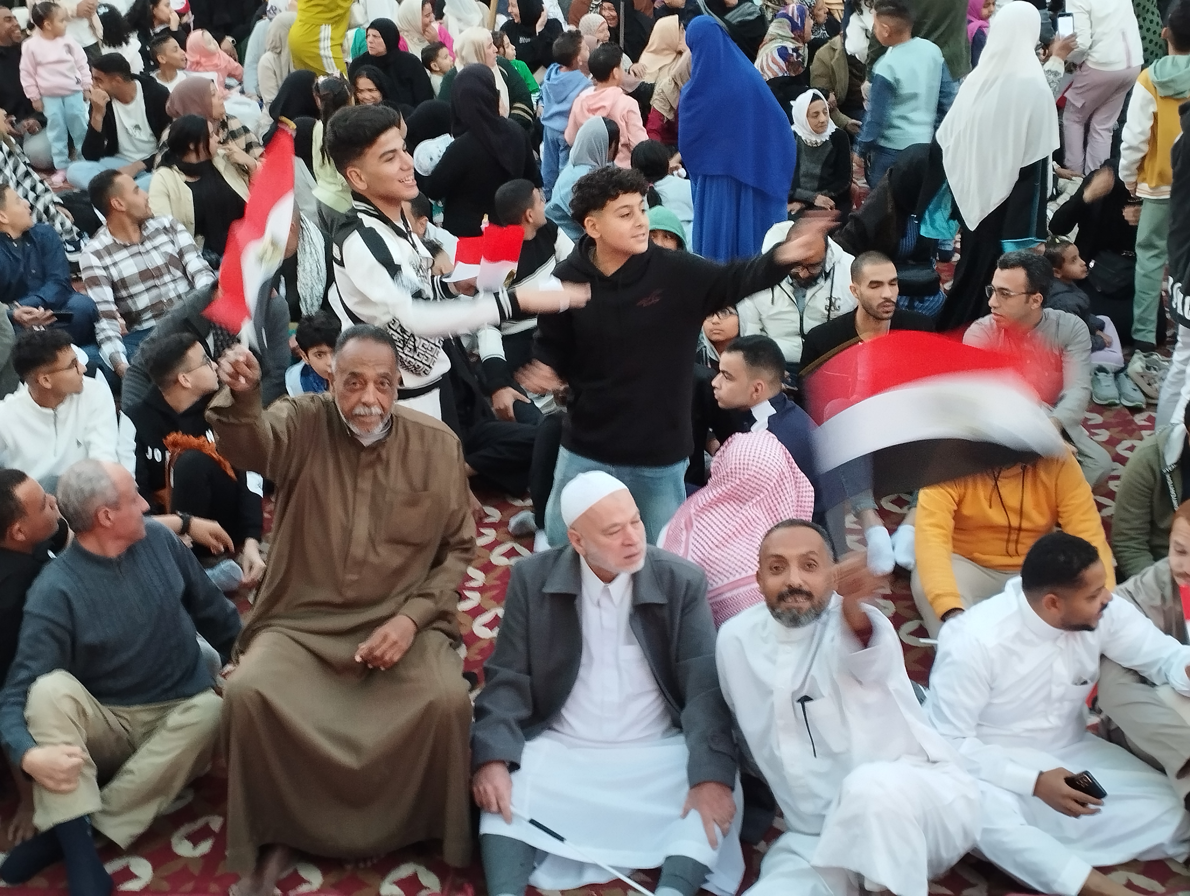 صلاة عيد الفطر بالإسكندرية صلاة عيد الفطر بالإسكندرية