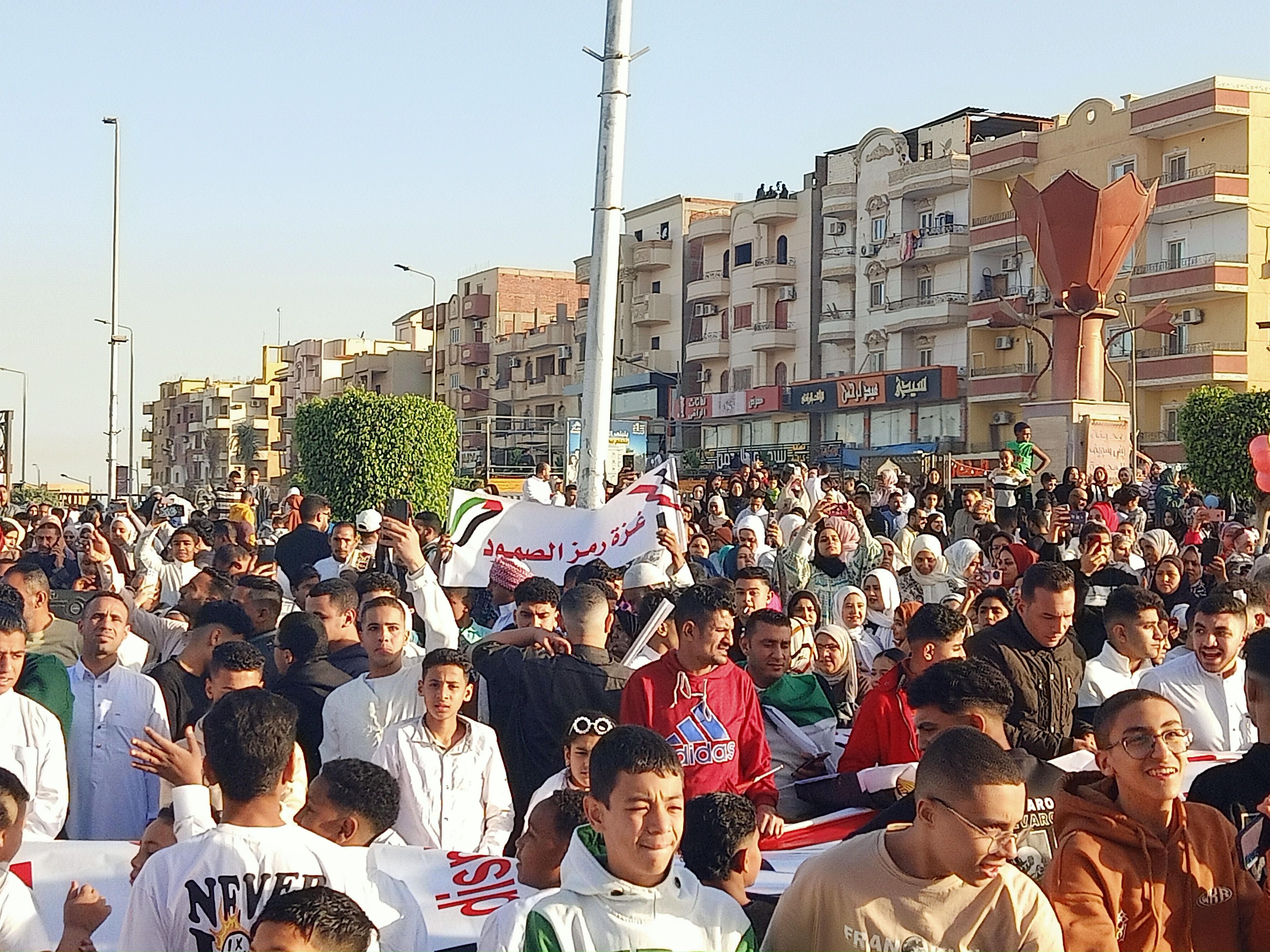 الآلاف من أبناء بنى سويف يرفضون تهجير الفلسطينيين (5)