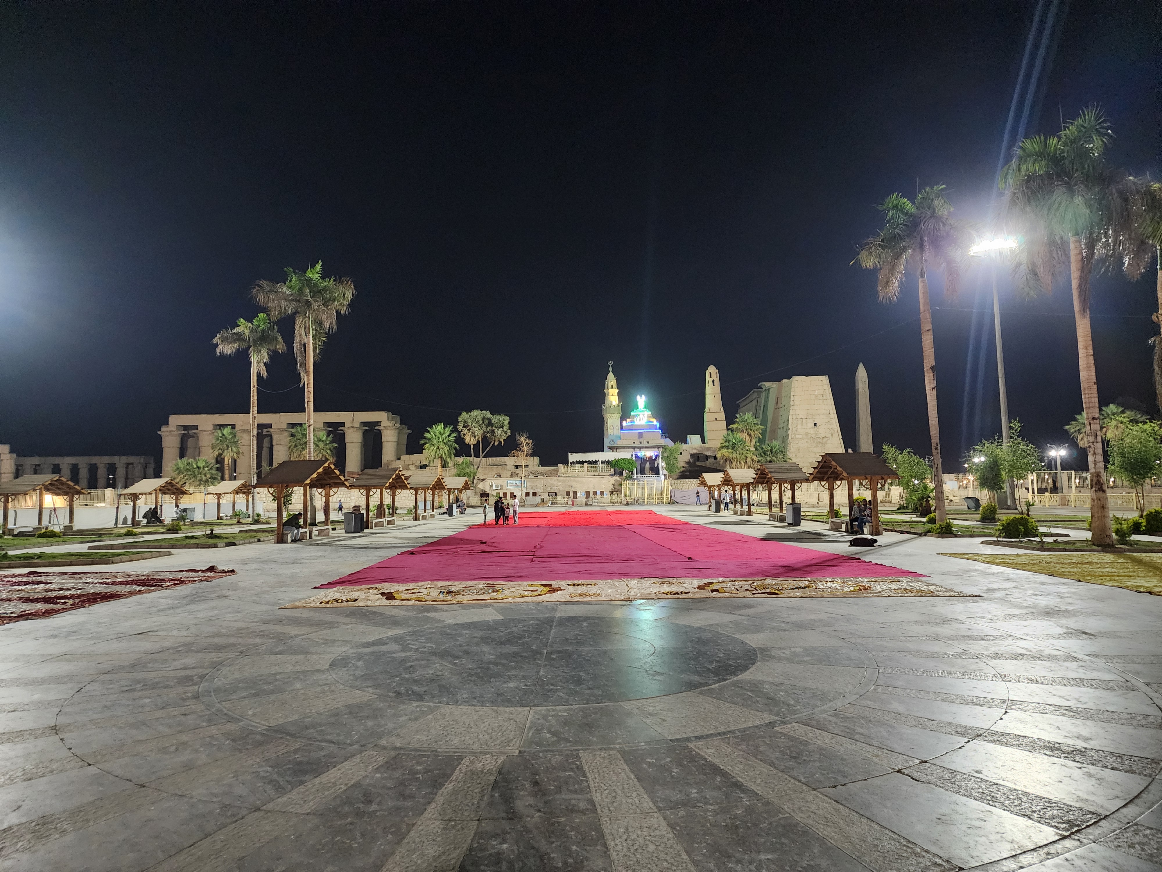 تجهيزات ساحة أبو الحجاج الأقصرى (2)