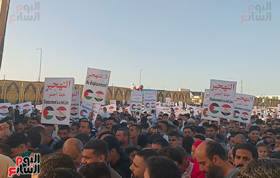 الآلاف-من-أهالى-المنوفية-ينظمون-وقفة-إحتجاجية-لدعم-القضية-الفلسطينية-ورفض-التهجير--(2)