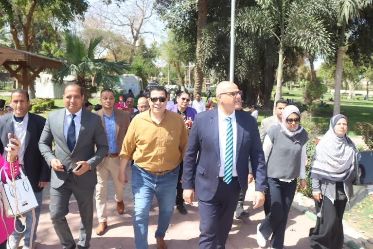 جولة محافظ القليوبية جولة محافظ القليوبية