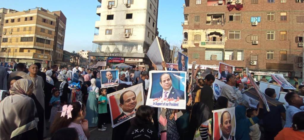 دعم الرئيس فى قراراته تجاه القضية الفلسطينية دعم الرئيس فى قراراته تجاه القضية الفلسطينية