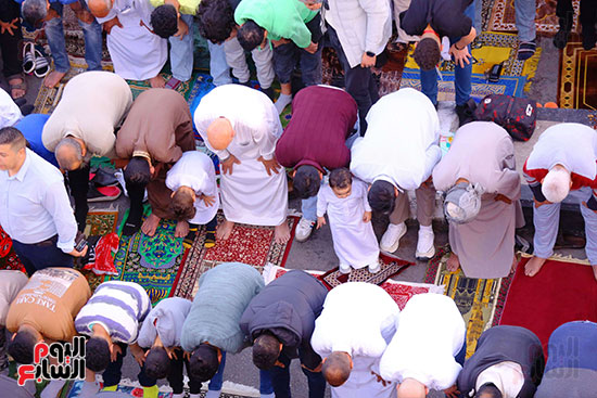صلاة العيد بمسجد ابو بكر الصديق  (3)