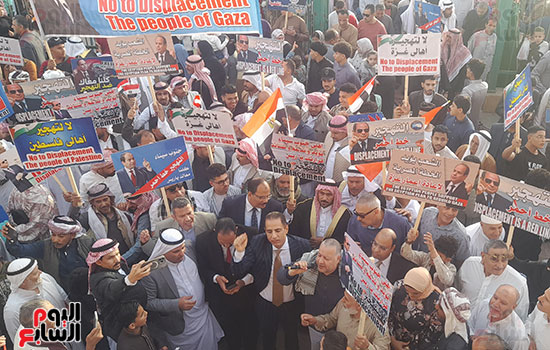 وقفة-تضامنية-بجنوب-سيناء-رفضا-لتهجير-اهالى-غزة-(1)