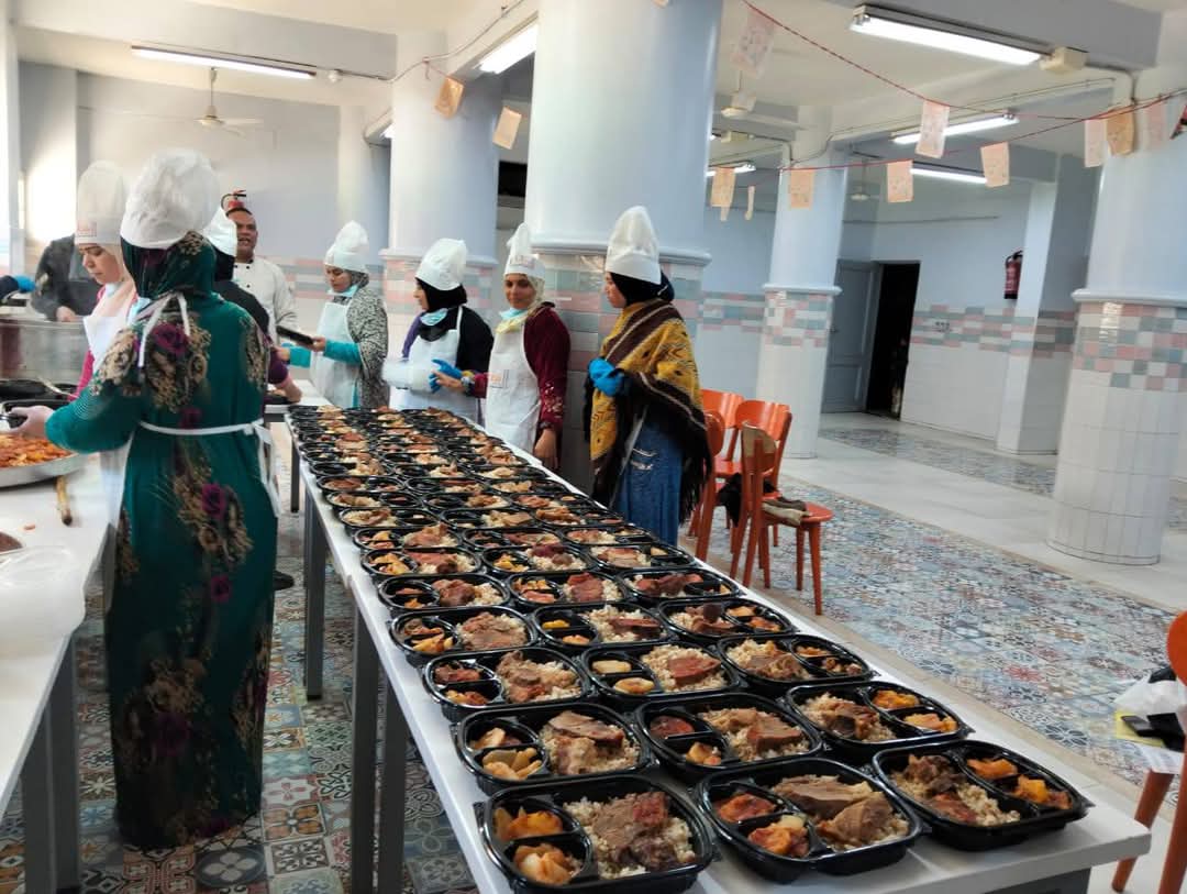 إعداد وجبات الإفطار إعداد وجبات الإفطار