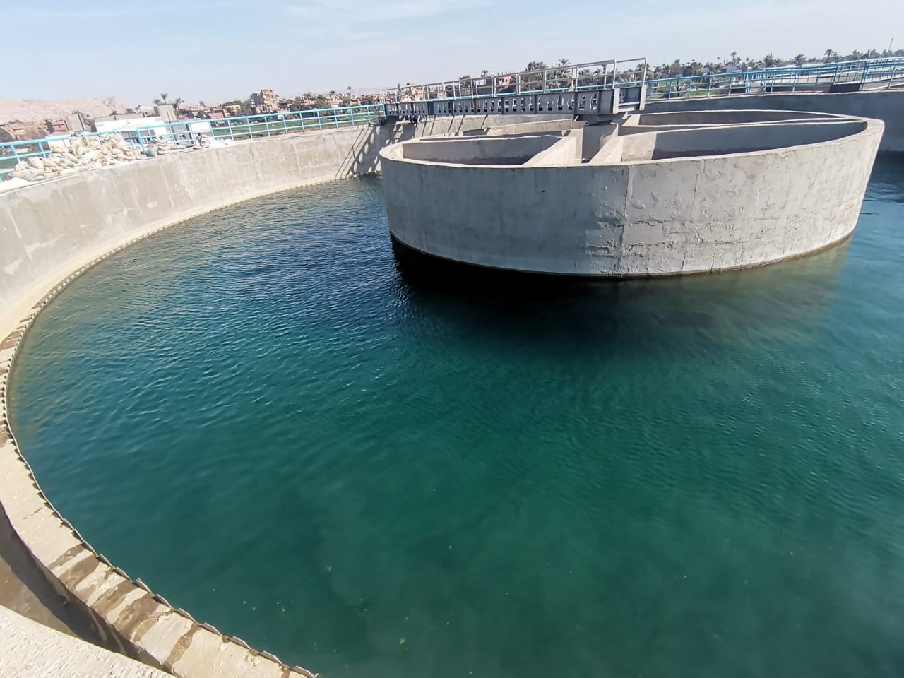 أحد الاحواض بالمحطة أحد الاحواض بالمحطة