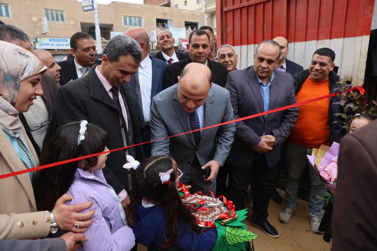 محافظ كفر الشيخ يعلن تدشين  مبادرة 20 ألف شجرة