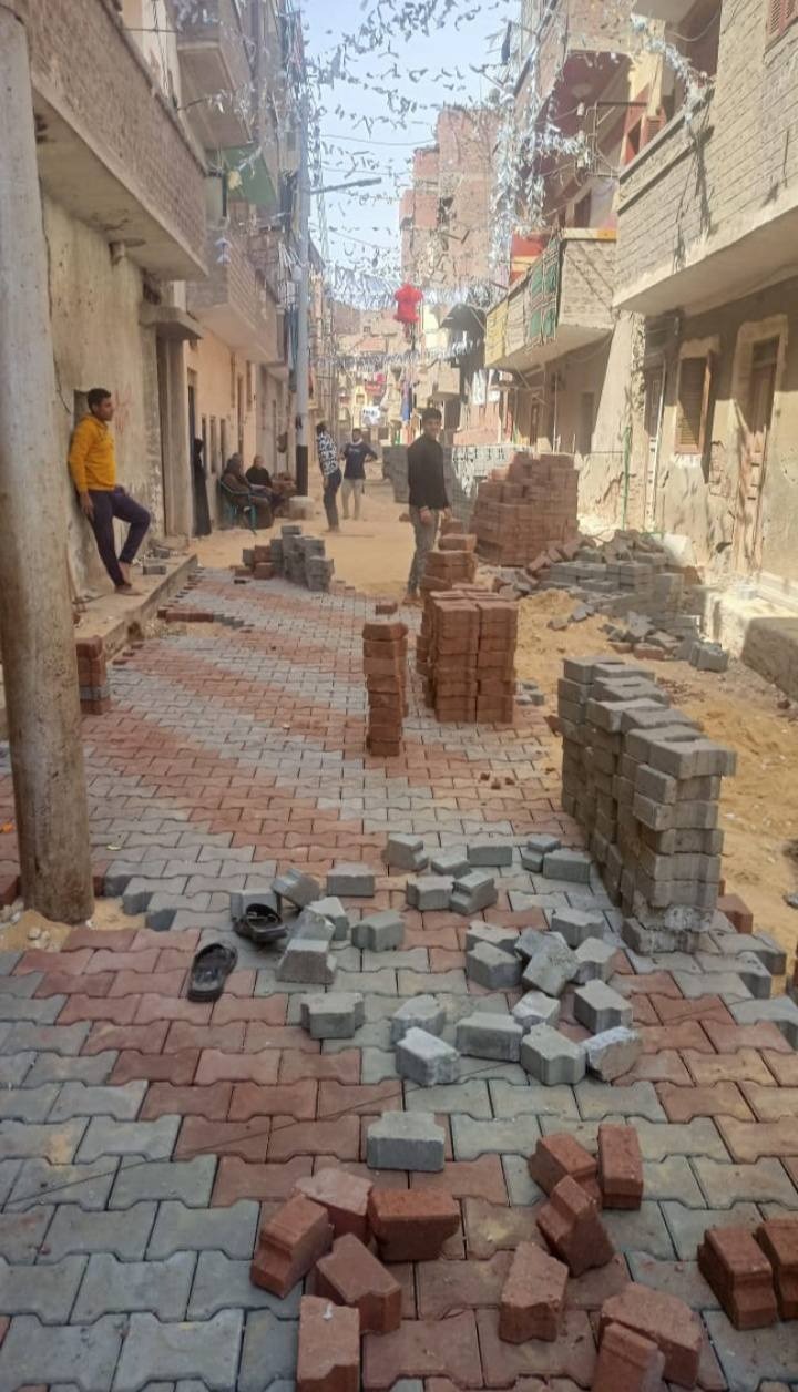  الإنترلوك يزين الحارات والشوارع الضيقة  (4)