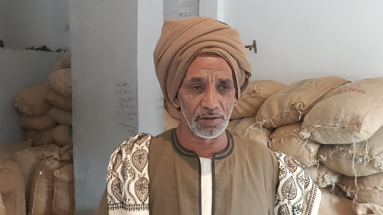 احد التجار احد التجار