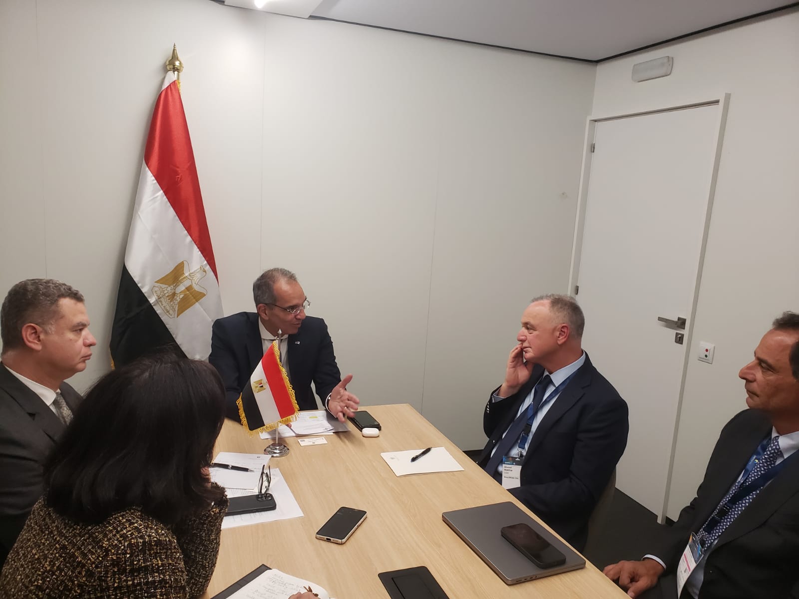 dcead7a4-87c6-4c6c-aa99-978e758289ee