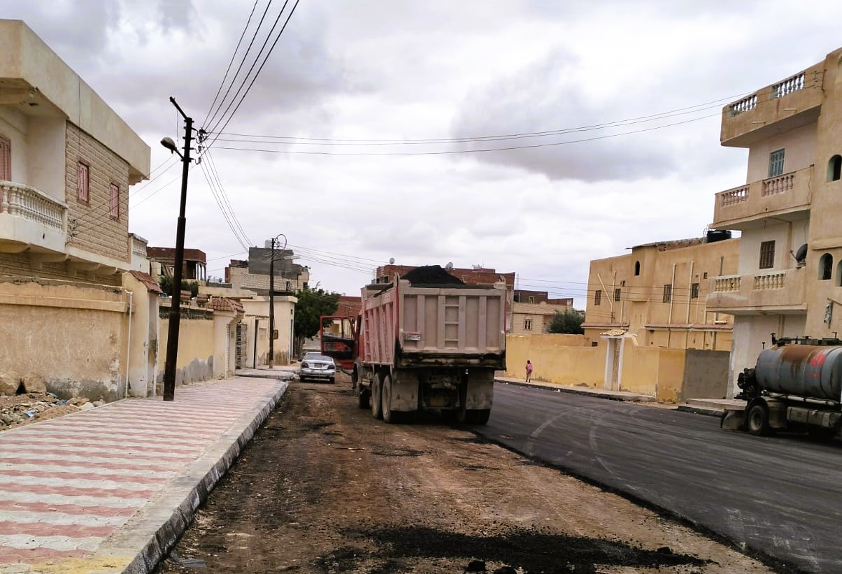 مد الخدمات ورصف شوارع مطروح مد الخدمات ورصف شوارع مطروح