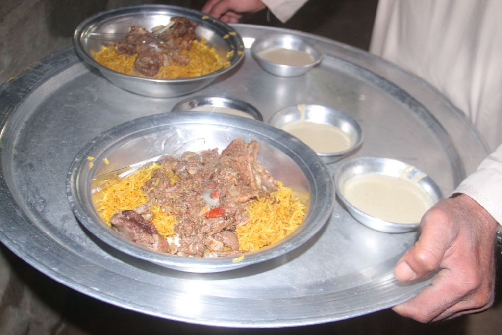 صوانى الإفطار فى النوبة