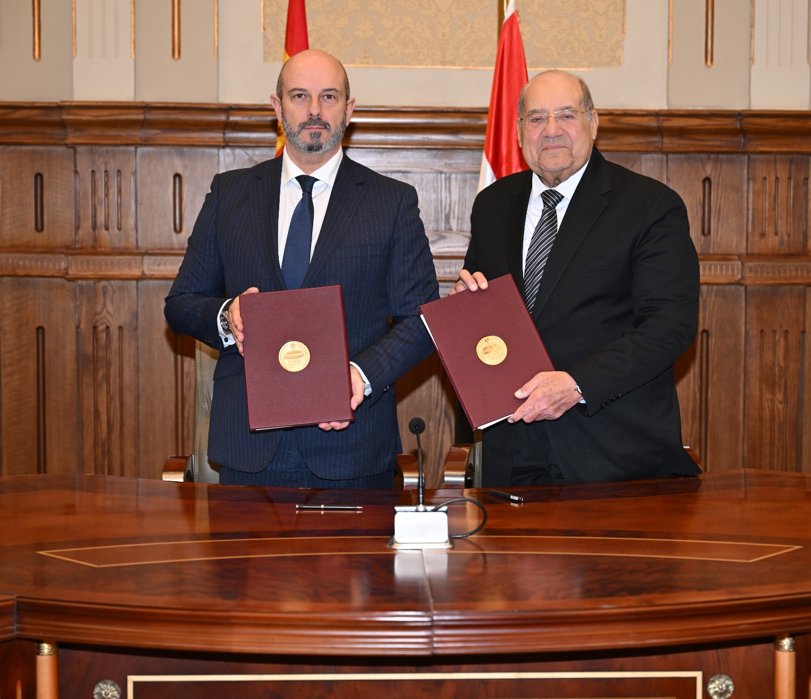 رئيسا مجلسي الشيوخ المصري والإسباني