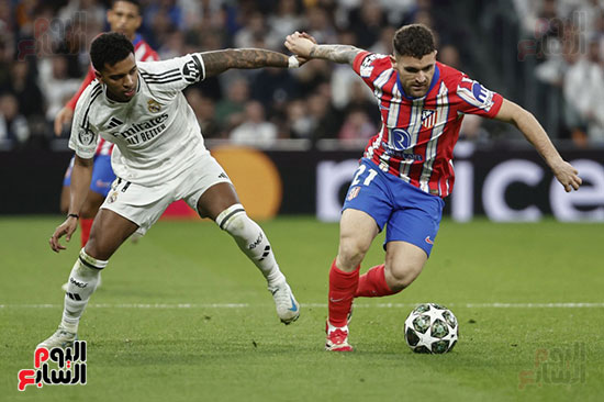 جانب من لقاء ريال مدريد و أتلتيكو مدريد جانب من لقاء ريال مدريد و أتلتيكو مدريد