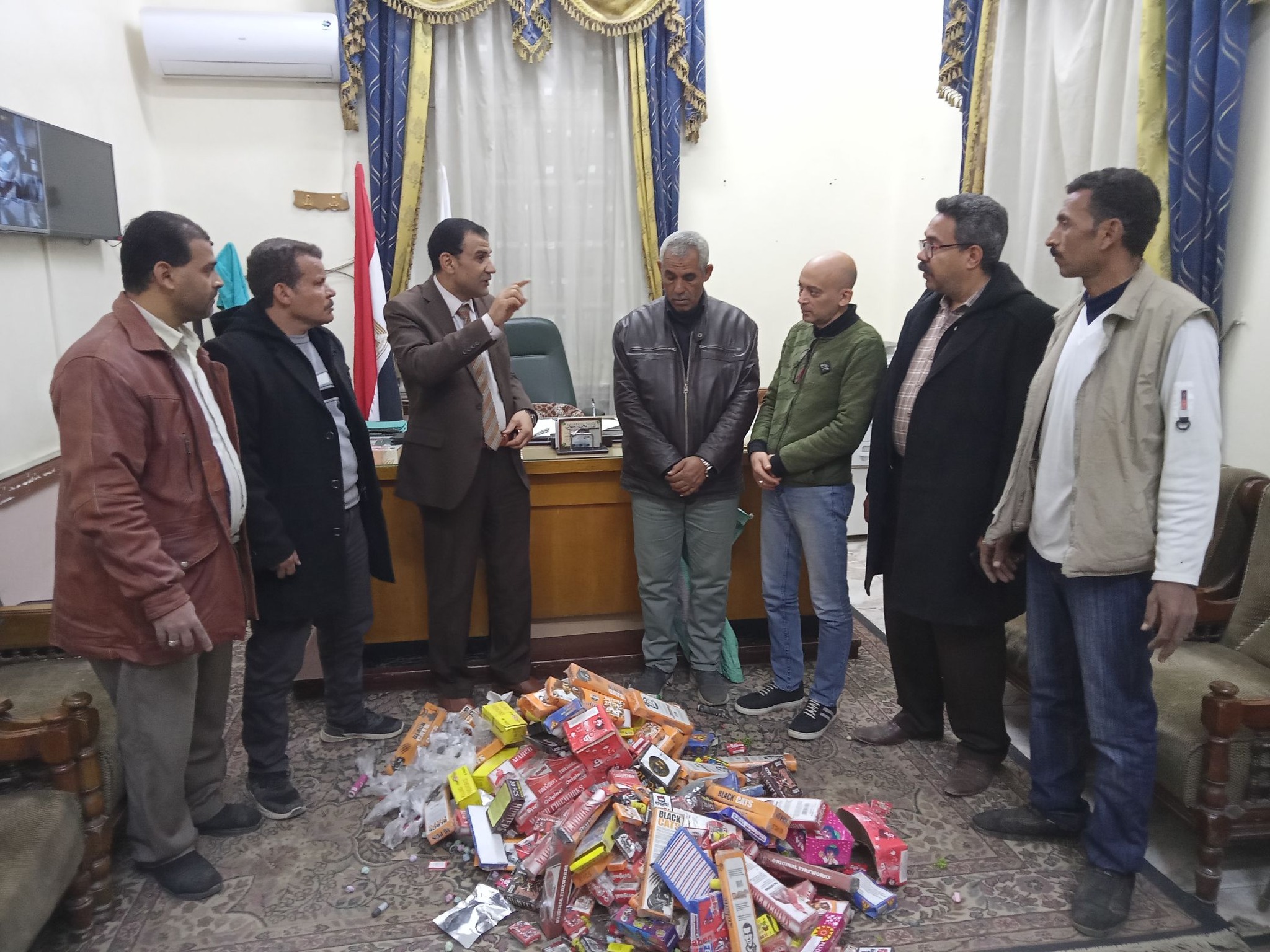 رئيس مركز ومدينة جرجا يتابع الحملة