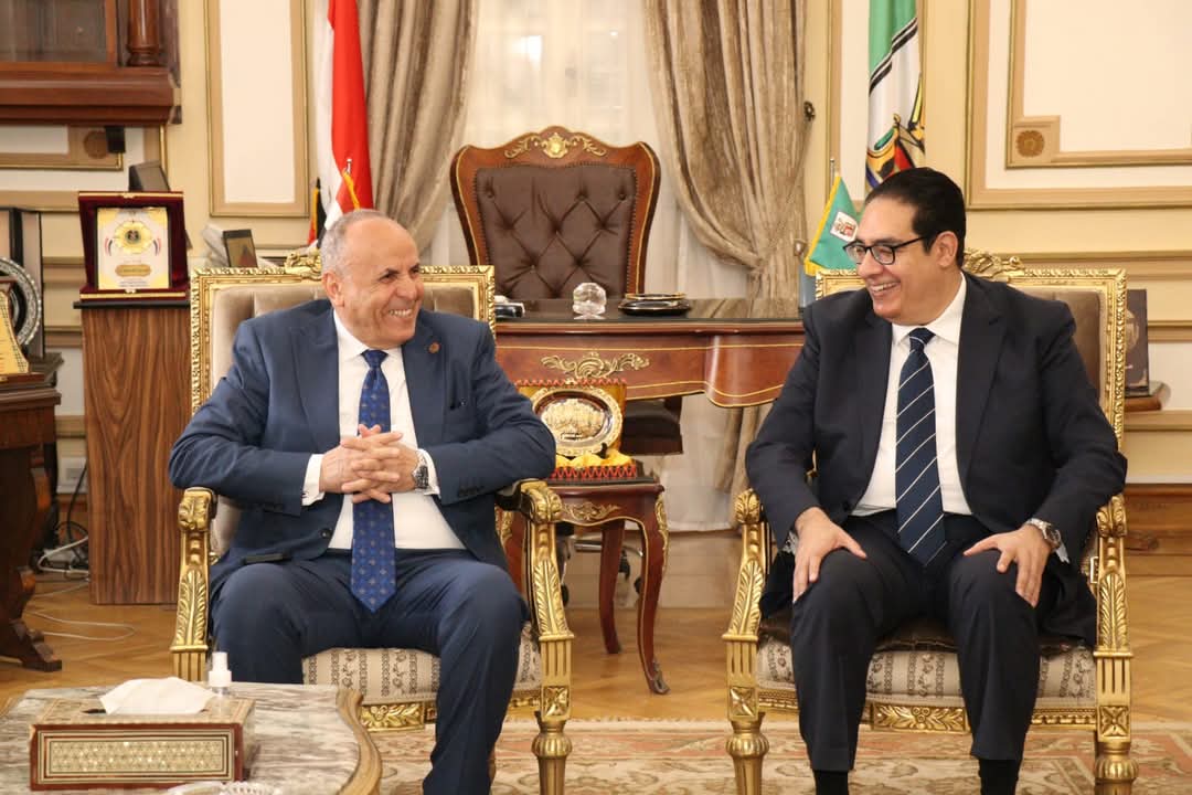 هيئة قضايا الدولة توقع بروتوكول تعاون مع جامعة القاهرة  (2)