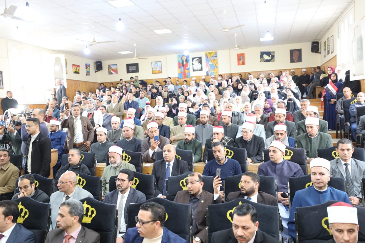 الحضور من قيادات الأزهر الحضور من قيادات الأزهر