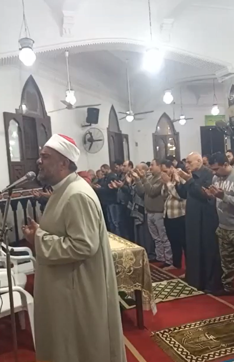 دعاء القنوت بمسجد الفتح 