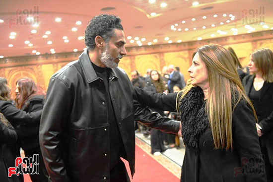 محمد علاء يقدم التعازي لدينا كريم محمد علاء يقدم التعازي لدينا كريم