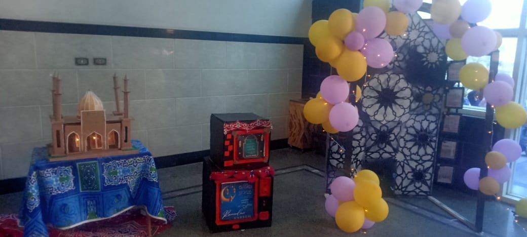 مجسمات تعبر عن شهر رمضان