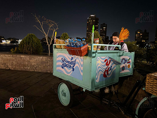 الباعة فى الممشى