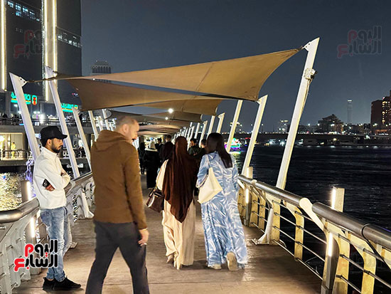 إقبال على كورنيش ممشى أهل مصر