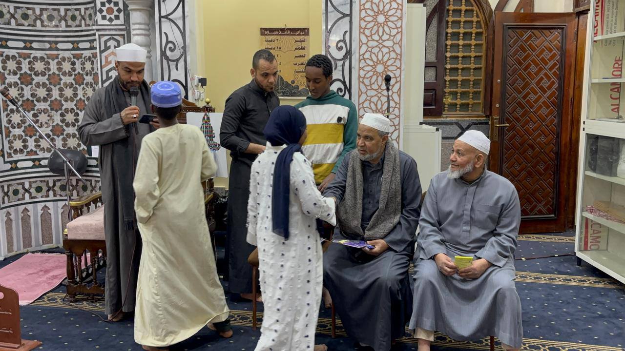 تكريم حفظة القرآن تكريم حفظة القرآن