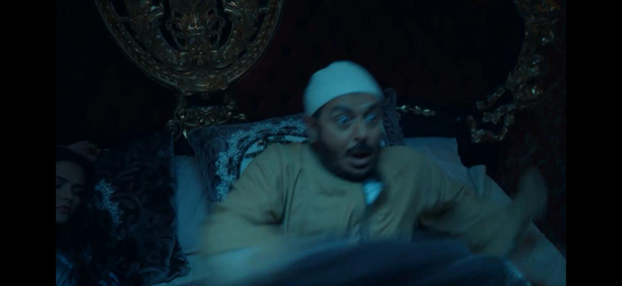 مسلسل حكيم باشا الحلقة 8.. مصطفى شعبان يستيقظ مفزوعًا من حلم مروع عن ابنه الرضيع (1)