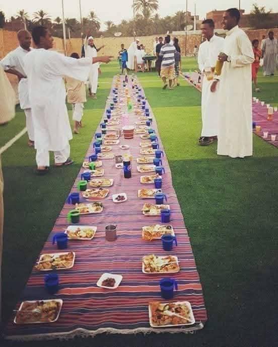 موائد الإفطار الجماعى موائد الإفطار الجماعى